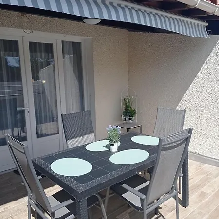 Apartment Jade Dans Proche Tennis/ Centre Naturiste